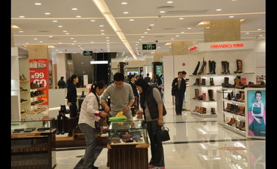 首个结合百货及购物中心业务的大型零售项目 香港新世界百货 上海巴黎春天118店正式试业